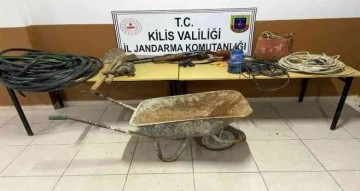 Kilis’te kaçak kazı yapan bir kişi yakalandı