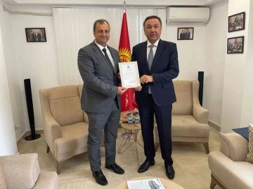 Kırgız Cumhuriyeti’nden Başkan Usta’ya teşekkür belgesi
