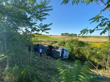 Kırklareli’ndeki kazada ilk belirlemelere göre 6 kişi hayatını kaybetti, 25 kişi yaralandı
