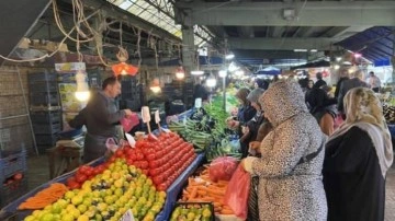 Kışlık meyveler pazara inmeye başladı