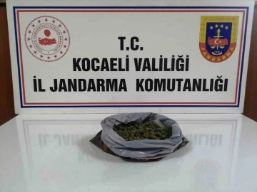 Kocaeli’de 37 bin makaron ve 58 kilo tütün ele geçirildi
