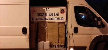 Kocaeli’de bin 400 litre bandrolsüz etil alkol ele geçirildi
