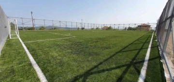 Kocaeli’ye 20 yeni futbol sahası
