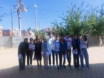 Kocaköy’de öğrencilerin karne heyecanı

