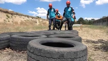 Komandoları aratmayan UMKE eğitimi
