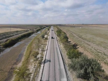 Konya Büyükşehir’den Çumra’ya 21,5 km daha mahalle yolu
