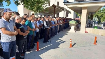 Konya’da trafik tartışmasında vurulan baba ve oğlu toprağa verildi
