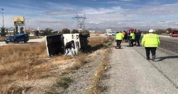 Konya’da midibüs şarampole devrildi: 1 yaralı