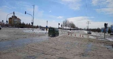 Konya’da şehirler arası yollar ulaşıma açıldı