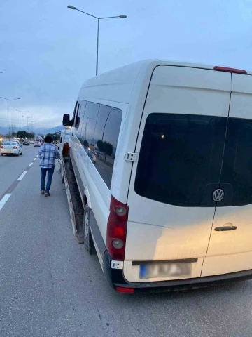 Korsan taşımacılık yaptığı tespit edilen 162 sürücüye işlem yapıldı, araçlar trafikten men edildi
