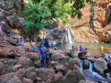 Köyceğiz’in saklı cenneti ’Toparlar Şelalesi’
