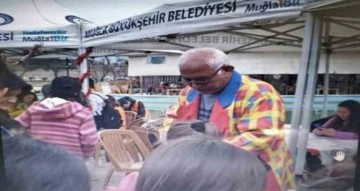 Köyceğiz Tazelenme Üniversitesi, depremzede çocukları yalnız bırakmadı