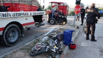 Kural ihlali yapan sürücülerin kazası kameralara yansıdı 