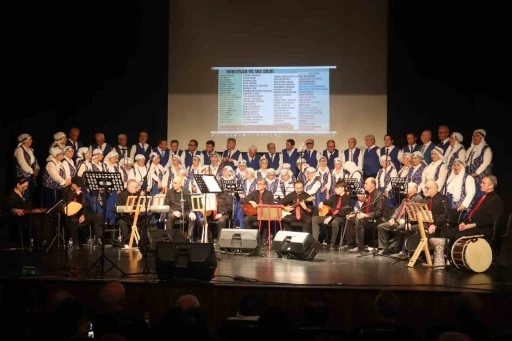 Kurtuluş Türk Halk Müziği Korosu’ndan &quot;Dünden Bugüne Eskişehir Türküleri&quot; konseri
