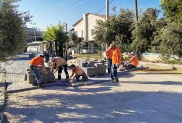 Kuşadası’na bir yılda 272 bin 779 metrekare yeni yol yapıldı
