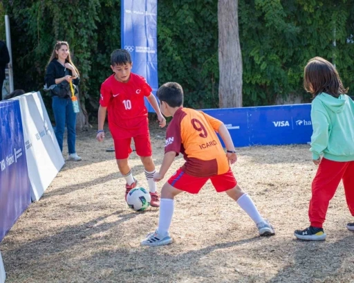 Kuşadası’nda çocuklar olimpik spor dallarıyla tanıştı
