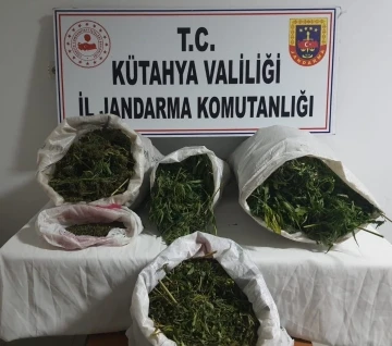 Kütahya’da 27 kilo kubar esrar maddesi ele geçirildi
