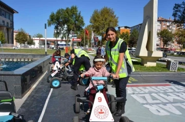 Kütahya’da 668 öğrenciye trafik güvenliği eğitimi verildi
