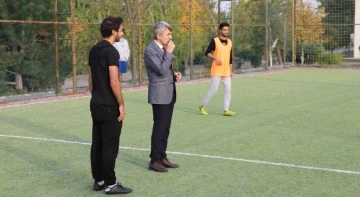 Kütahya’da “Polis Şehitlerine Vefa” halı saha futbol turnuvası
