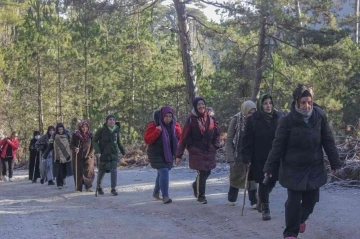 Kütahyalı kadınların doğa yürüyüşü
