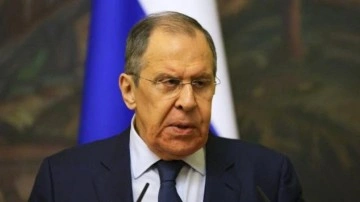 Lavrov: Soğuk Savaş'tan daha tehlikeli bir eşiğe ulaştık