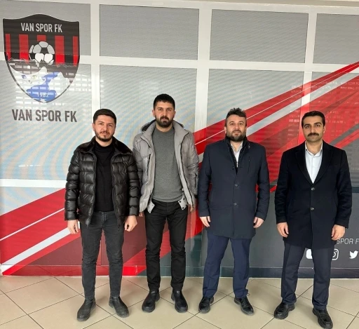 Lokman Hekim’den Vanspor’a geçmiş olsun ziyareti
