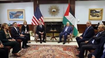 Mahmud Abbas'la ABD'li Antony Blinken'in şakalaşması gündem oldu