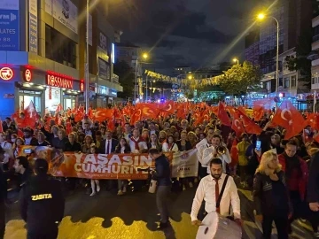 Maltepe’de Cumhuriyet coşkusu Göksel konseriyle yaşandı
