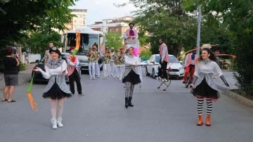 Maltepe’de sanat, sokakla buluştu
