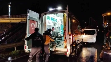 Maltepe’de yolun karşısına geçmeye çalışan kişiye araç çarptı: 1 yaralı
