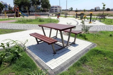 Manavgat Belediyesinden  park atağı
