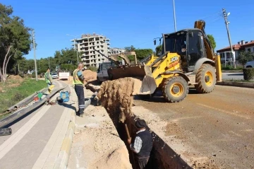 Manavgat Sarılar’da içme suyu  hattı yenileme çalışmasında sona gelindi
