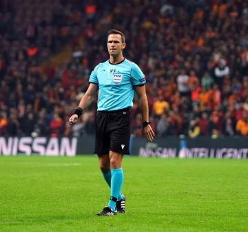 Manchester United - Galatasaray maçını Ivan Kruzliak yönetecek
