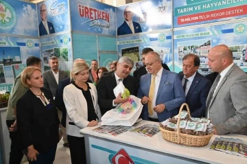 Manisa Büyükşehir Belediyesinin standına büyük ilgi
