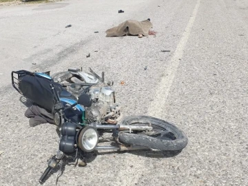 Manisa’da motosiklet ile otomobil çarpıştı: 1 ölü
