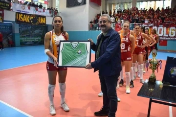 Manisa’daki anlamlı turnuvada şampiyon Galatasaray oldu
