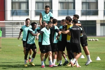 Manisa FK, Gençlerbirliği maçı hazırlıklarını tamamladı
