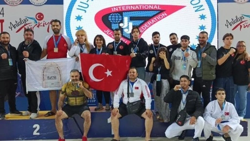 Mardinli sporcular, Avrupa Jujitsu Açık Kupası’nda 17 madalya kazandı