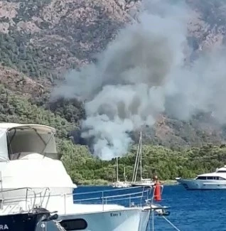 Marmaris yangını saniyeler içinde büyümüş
