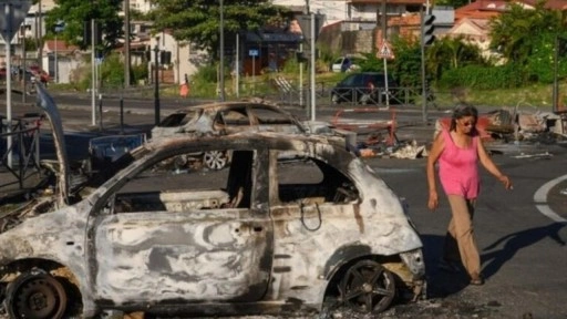 Martinik'te sokağa çıkma yasağı uzatıldı