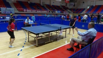 Masa tenisi grup müsabakaları Karabük’te başladı
