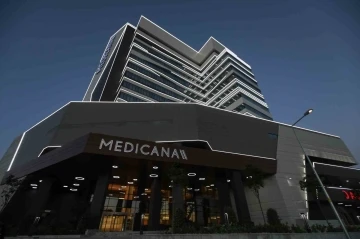 Medicana İzmir, 3. yaşını kutluyor
