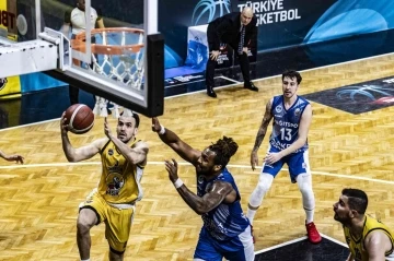 Mersin Büyükşehir Basketbol 76-72 galip
