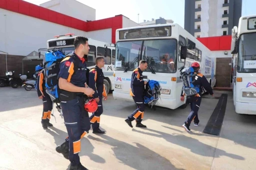 Mersin Büyükşehir Belediyesi’nden deprem tatbikatı
