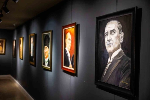 Mersin Büyükşehir Belediyesinden ’Atatürk’ temalı resim sergisi
