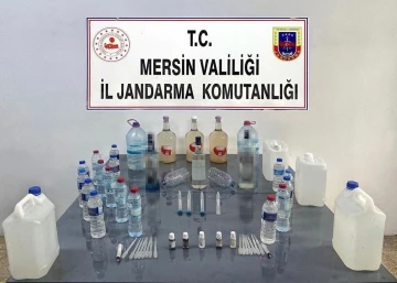 Mersin’de 53 litre sahte içki ele geçirildi: 2 gözaltı
