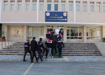 Mersin merkezli 2 ilde yasadışı bahis operasyonu: 11 gözaltı
