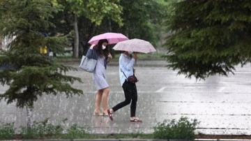 Meteoroloji'den İstanbul dahil 60 ile 'sağanak' uyarısı