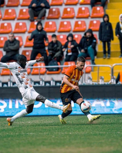 Miguel Cardoso 1 gol attı, 1 asist yaptı
