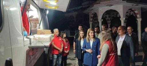 Milletvekili Ölmeztoprak: “Depremin izlerini silmeye devam edeceğiz”
